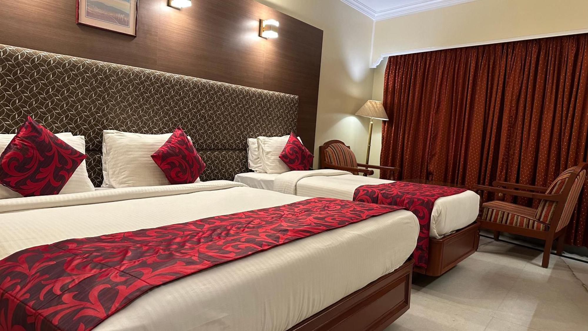 Hotel Annamalai International Pondicherry Exterior foto